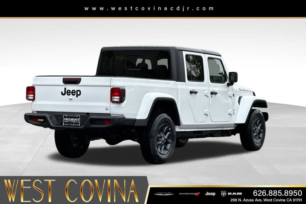 2026 Jeep Gladiator 85th Anniversary Edition thumbnail 5