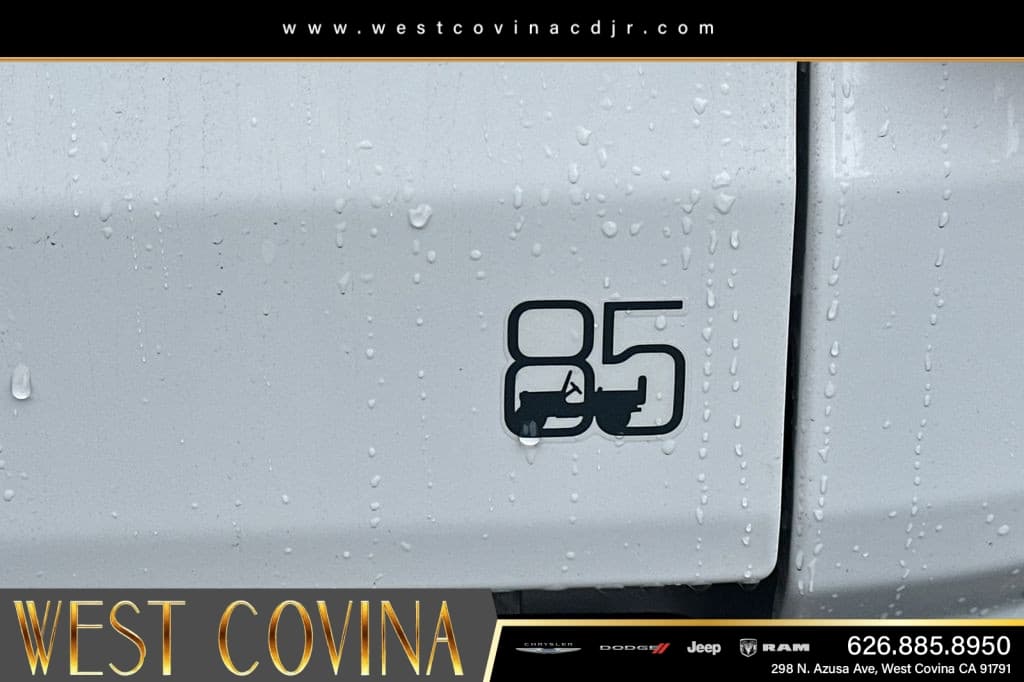 2026 Jeep Gladiator 85th Anniversary Edition thumbnail 25