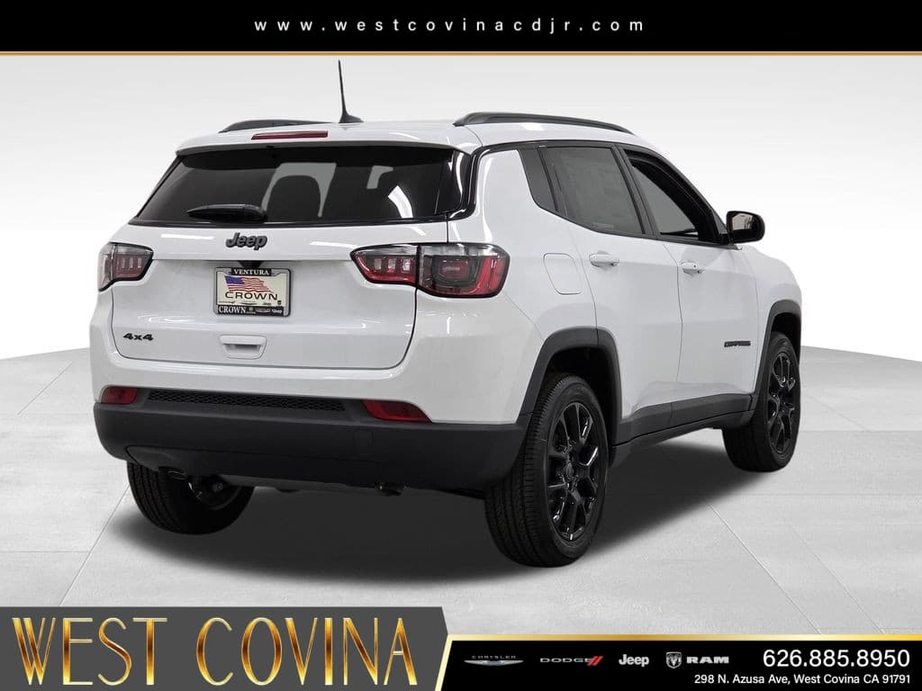 2026 Jeep Compass Latitude thumbnail 5