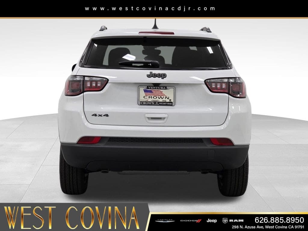 2026 Jeep Compass Latitude thumbnail 6