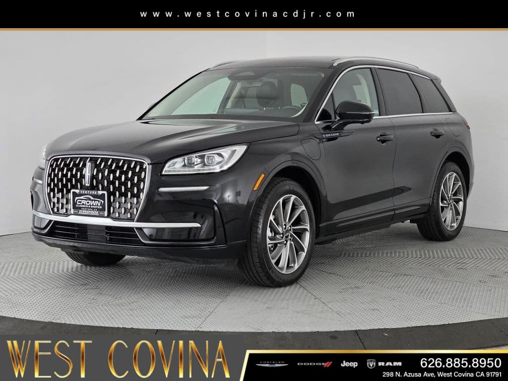 2024 Lincoln Corsair Plug-In Hybrid Grand Touring thumbnail 3