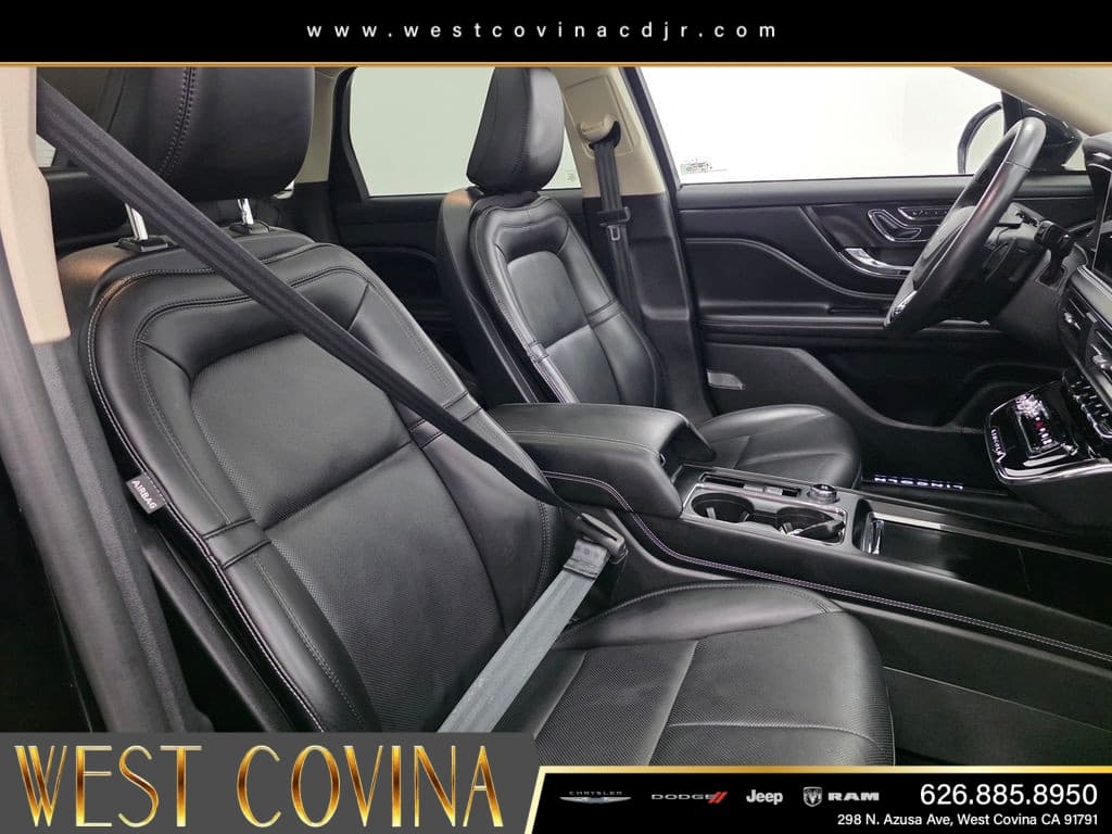 2024 Lincoln Corsair Plug-In Hybrid Grand Touring thumbnail 12
