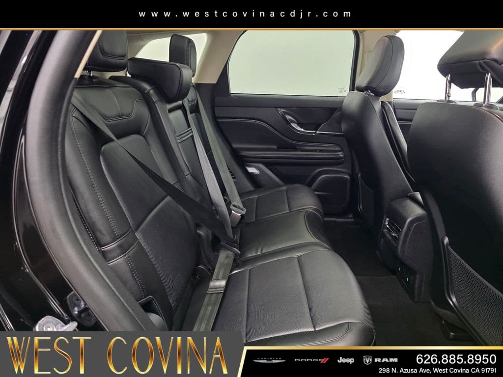 2024 Lincoln Corsair Plug-In Hybrid Grand Touring thumbnail 15