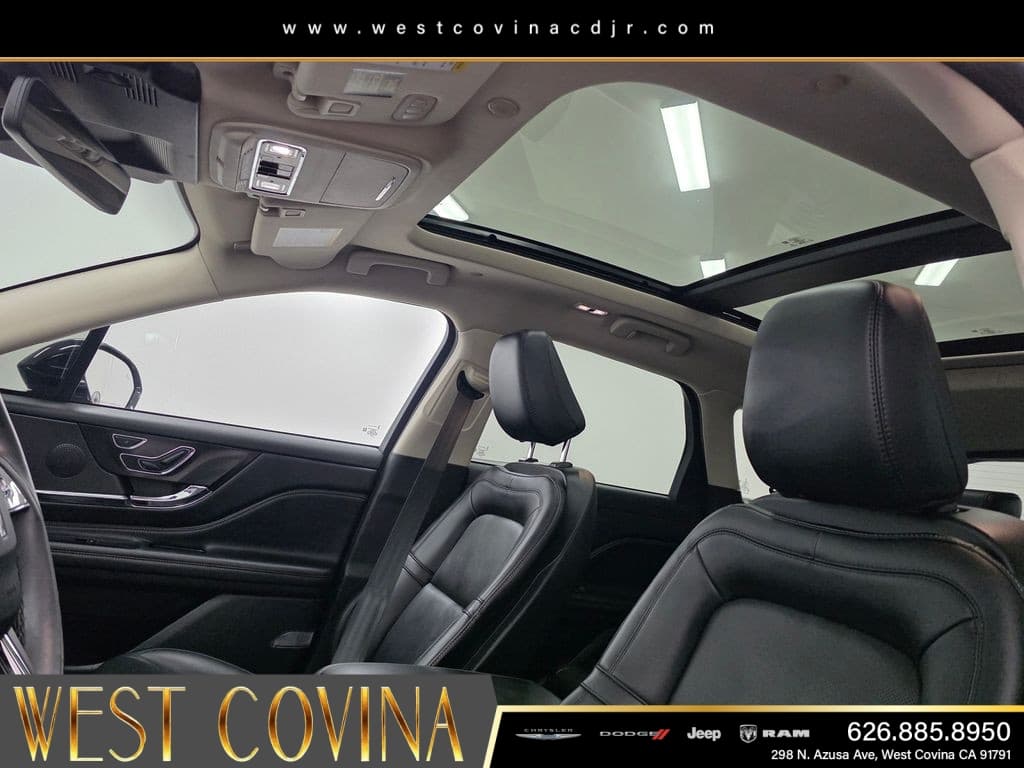 2024 Lincoln Corsair Plug-In Hybrid Grand Touring thumbnail 21