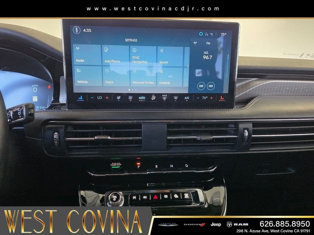 2024 Lincoln Corsair Plug-In Hybrid Grand Touring thumbnail 29