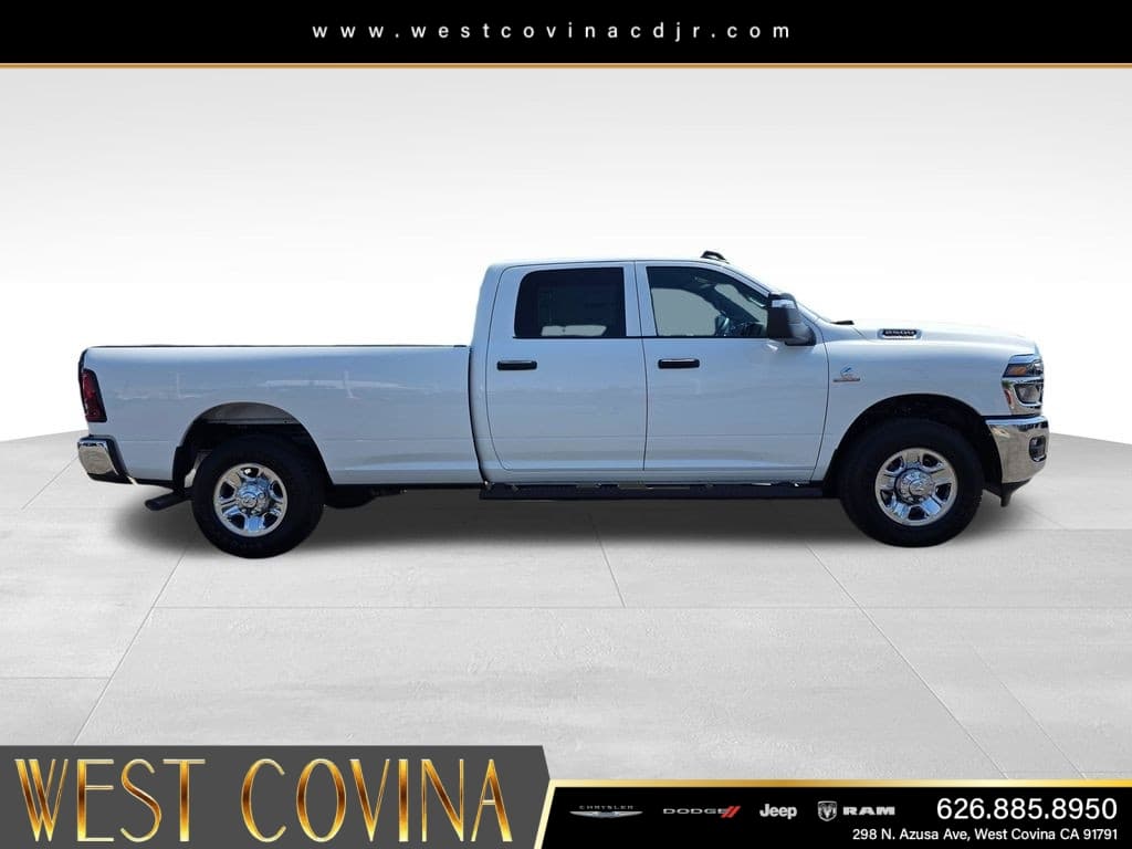 2026 RAM 2500 Tradesman thumbnail 6