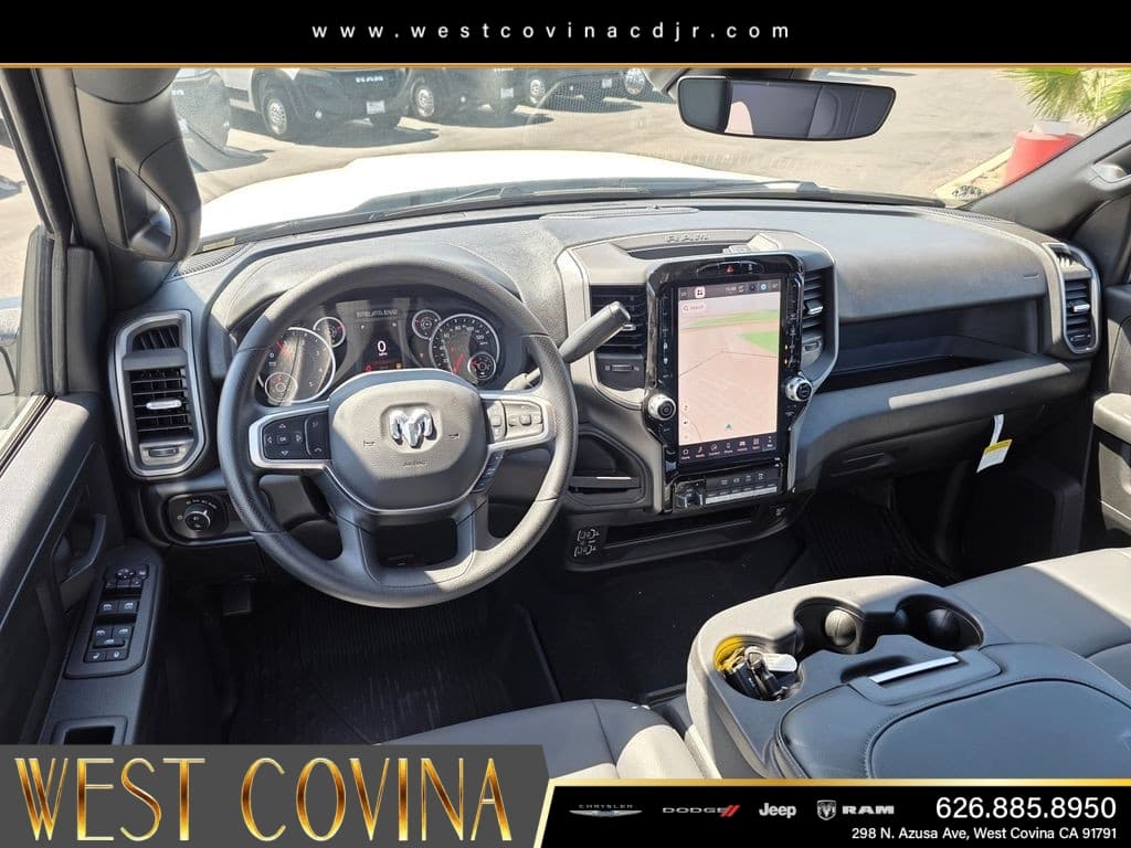 2026 RAM 2500 Tradesman thumbnail 13