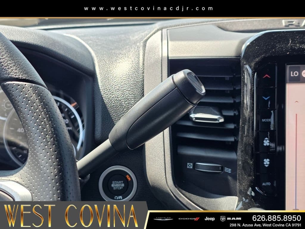 2026 RAM 5500 Chassis Tradesman thumbnail 8