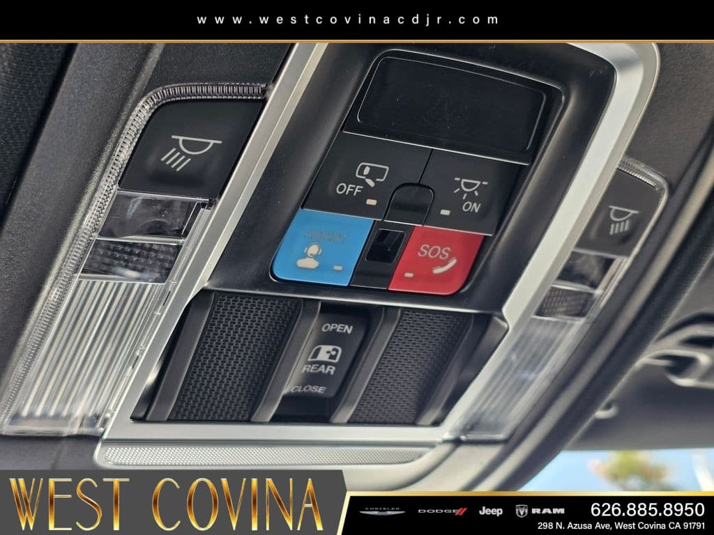 2026 RAM 1500 Laramie thumbnail 15