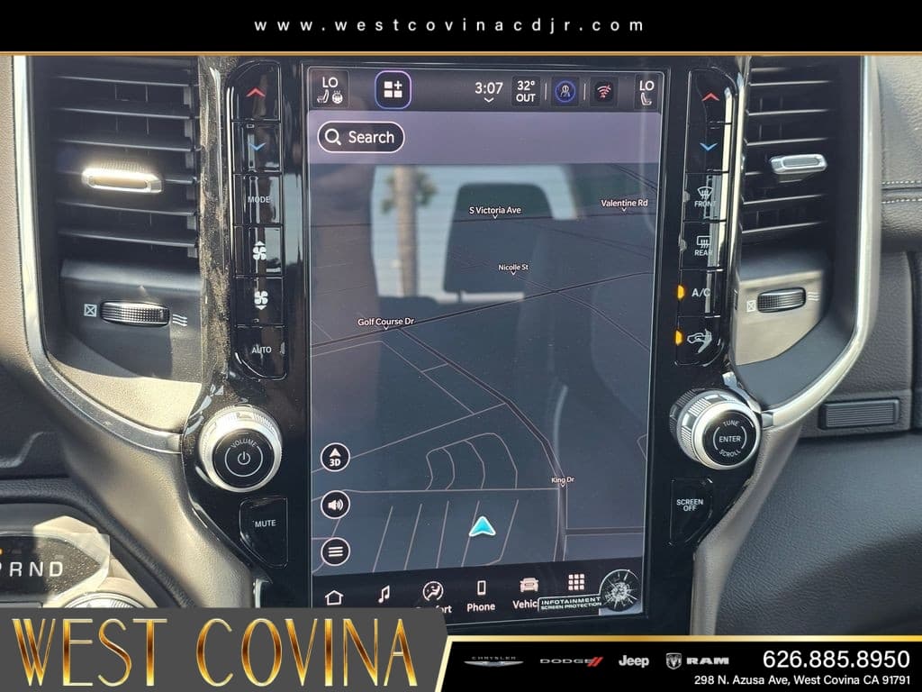 2026 RAM 1500 Laramie thumbnail 16