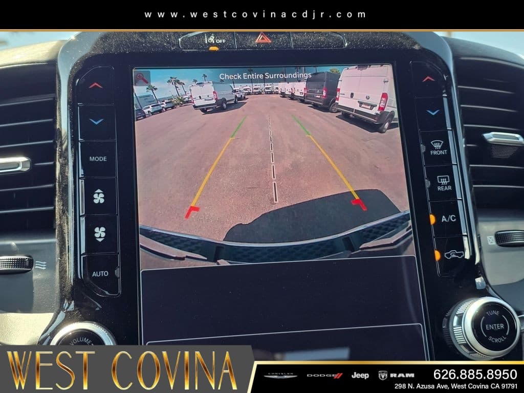2026 RAM 1500 Laramie thumbnail 17