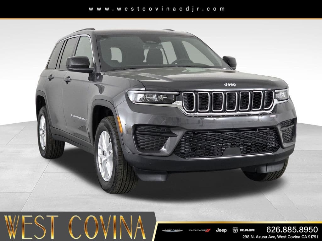 2026 Jeep Grand Cherokee Laredo